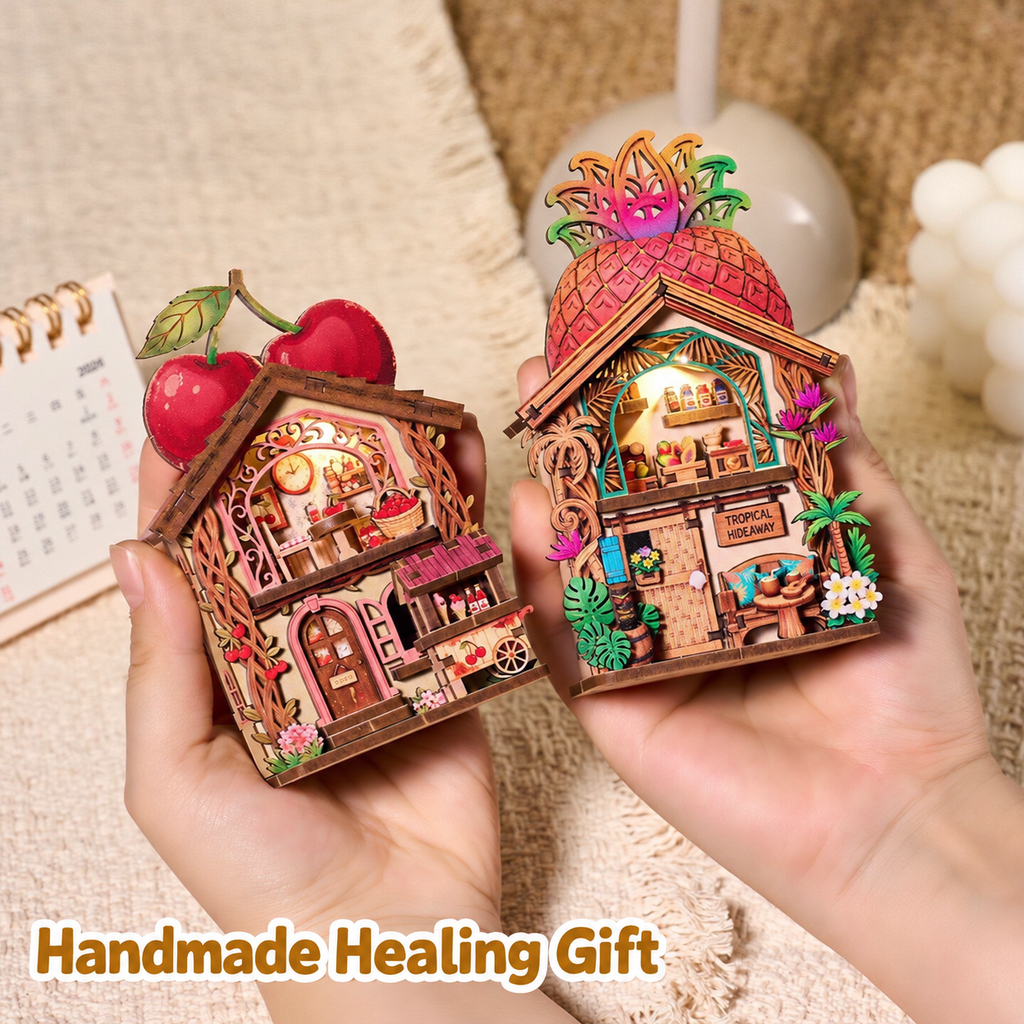 Cherrywood Lane – DIY Mini House Fridge Magnet with LED Light